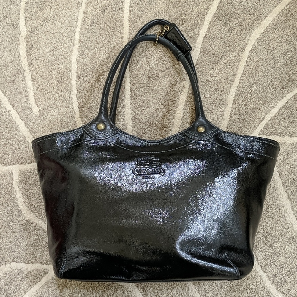 Aunthentic Coach tote bag